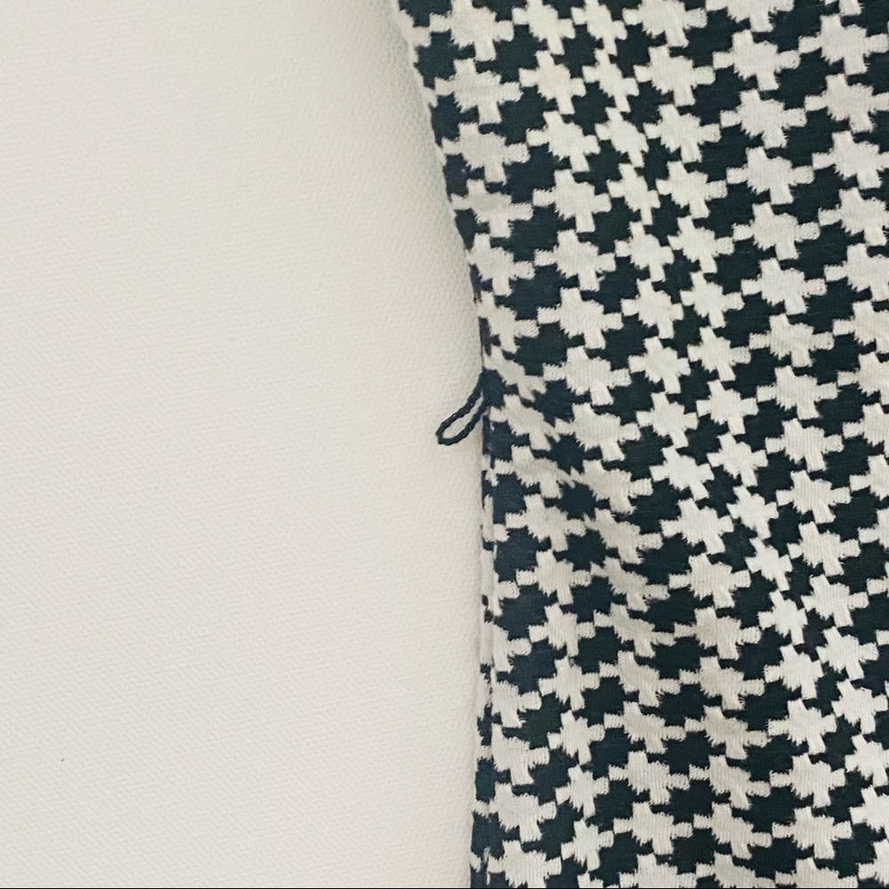 Teeze Me Houndstooth Off Shoulder Bodycon Dress - Picture 4 of 6